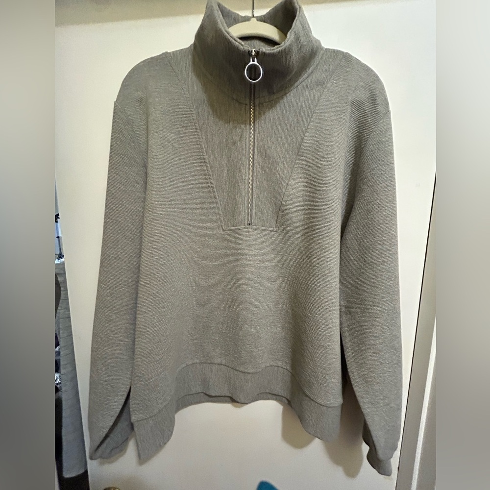 Men’s NWT Stylish Gray 1/4 Zip L/S Pullover From Lincoln Outfitters, Sz XL